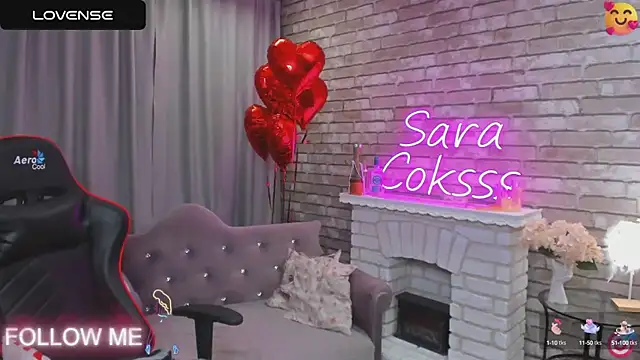 Snapshot of SarahCoksss chatting on 02-23-25, 01:02 SarahCoksss online show from 02-23-25, 01:02
