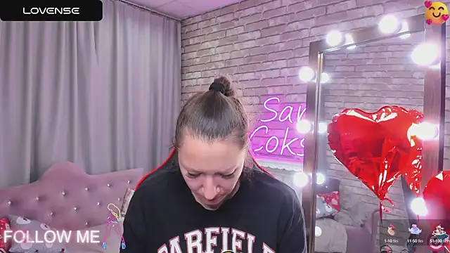 Snapshot of SarahCoksss chatting on 03-16-25, 12:23 SarahCoksss online show from 03-16-25, 12:23