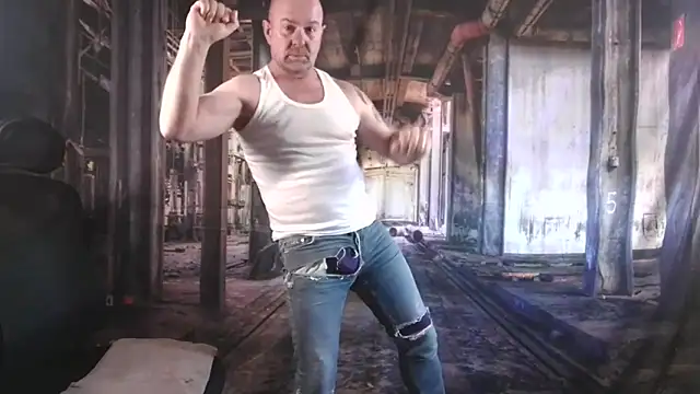 Snapshot of ManlyPrisonGuy chatting on 02-20-26, 01:11 ManlyPrisonGuy online show from 02-20-26, 01:11