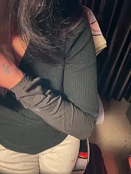 Snapshot of sexy-simmy chatting on 02-10-26, 06:56 sexy-simmy online show from 02-10-26, 06:56