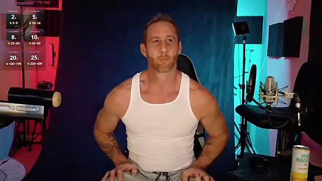 Snapshot of FiftyShadez chatting on 11-06-25, 01:28 FiftyShadez online show from 11-06-25, 01:28