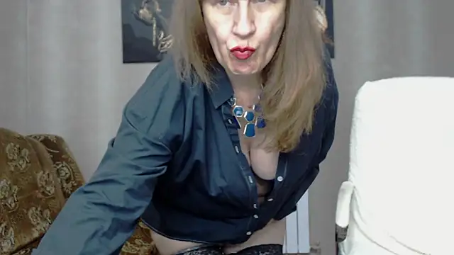 Snapshot of koroleva70 chatting on 12-04-24, 07:23 koroleva70 online show from 12-04-24, 07:23