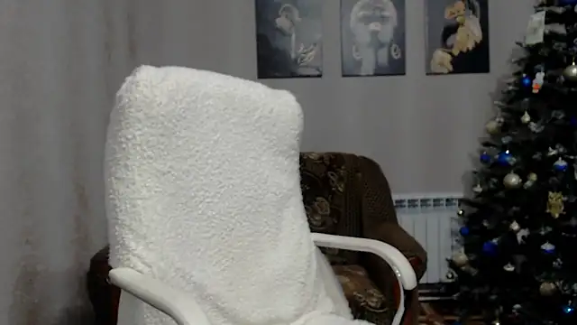 Snapshot of koroleva70 chatting on 01-09-25, 07:08 koroleva70 online show from 01-09-25, 07:08