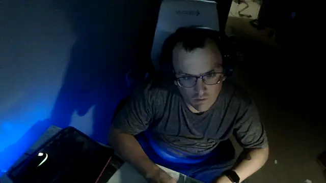 Snapshot of TeasingTroublemaker9 chatting on 10-02-25, 09:55 TeasingTroublemaker9 online show from 10-02-25, 09:55