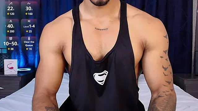 Snapshot of Manolo_Hot1 chatting on 03-05-25, 02:45 Manolo Hot1 online show from 03-05-25, 02:45