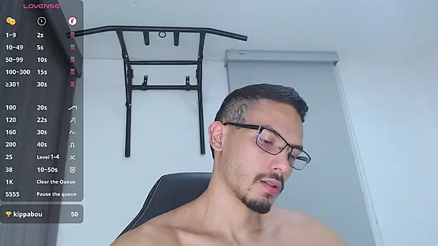 russthiago online show from 12-20-24, 07:50