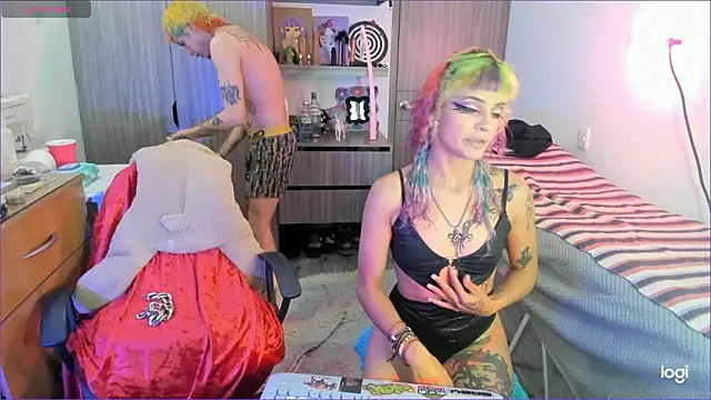 badeyes crazygoat online show from 03-10-26, 12:15