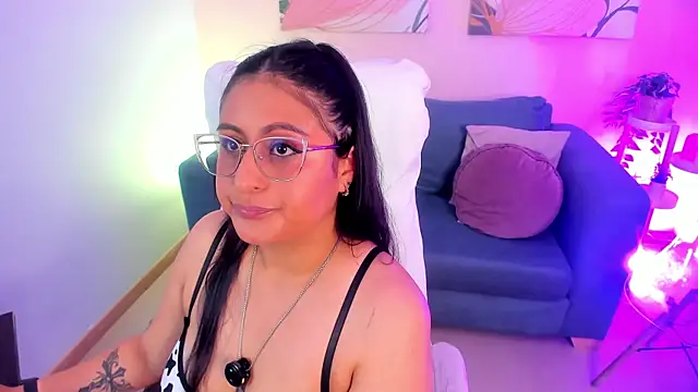 Amber gold  online show from 07-17-26, 04:30