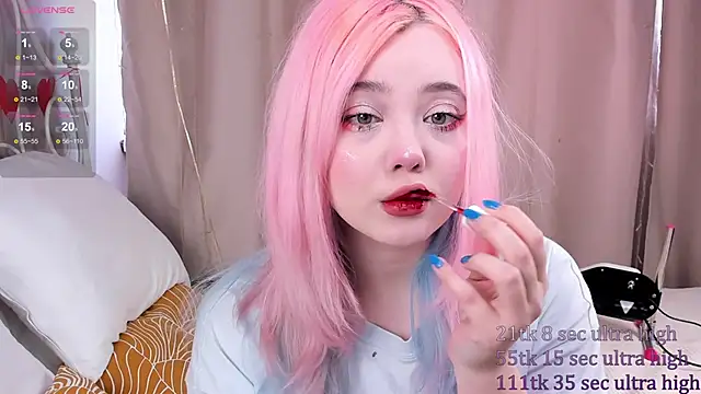   KawaiiYuki   online show from 02-20-25, 09:00