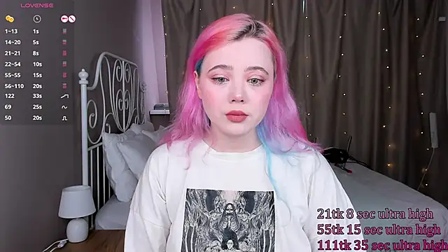   KawaiiYuki   online show from 03-20-25, 08:42