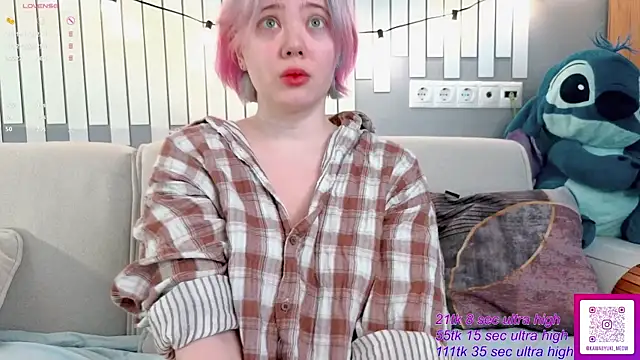   KawaiiYuki   online show from 05-09-26, 03:45