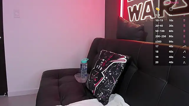 miiss anna online show from 01-17-25, 11:06