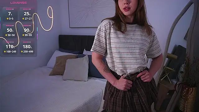 SimonaGerry online show from 05-09-26, 04:28