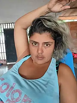 Snapshot of AlyDenalioficial chatting on 06-04-26, 02:45 AlyDenalioficial online show from 06-04-26, 02:45