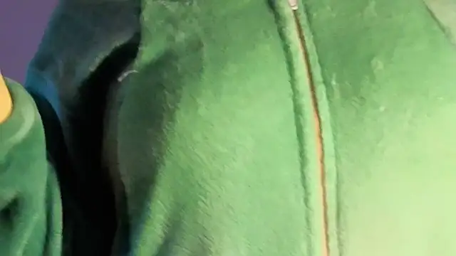 Paola Lyon  online show from 09-19-25, 06:59