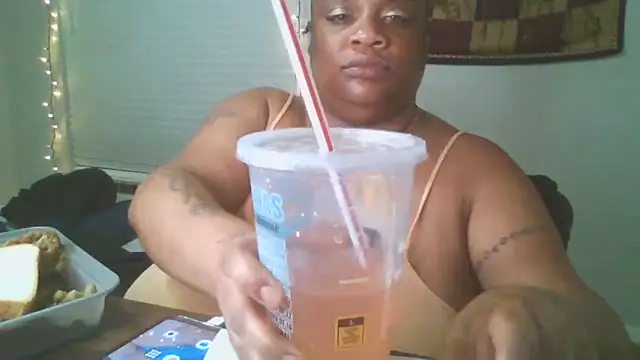 Snapshot of NaughtyHottieBBW chatting on 05-16-26, 12:40 NaughtyHottieBBW online show from 05-16-26, 12:40