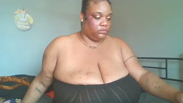 Snapshot of NaughtyHottieBBW chatting on 07-19-26, 05:27 NaughtyHottieBBW online show from 07-19-26, 05:27