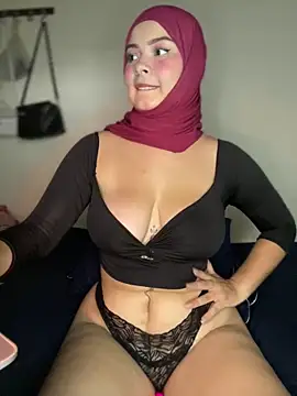 aneesa darzi online show from 03-11-25, 05:24