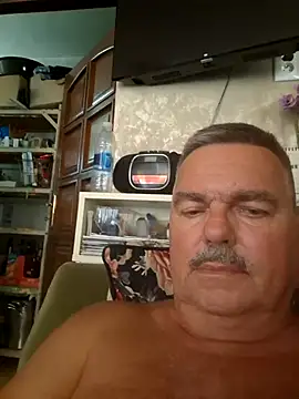 Snapshot of Tbone17 chatting on 06-27-26, 04:12 Tbone17 online show from 06-27-26, 04:12