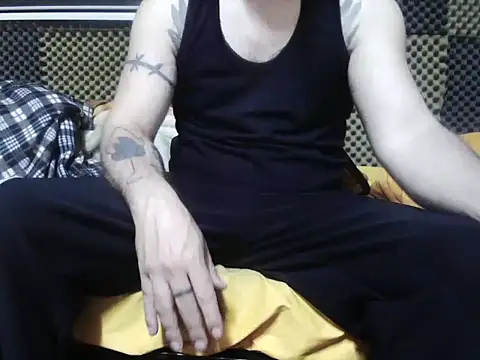 Arabeyes online show from 11-11-25, 08:20