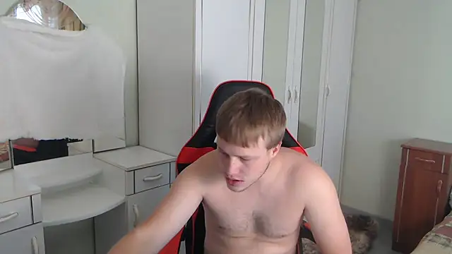 Snapshot of Zoro1999 chatting on 09-28-25, 10:31 Zoro1999 online show from 09-28-25, 10:31