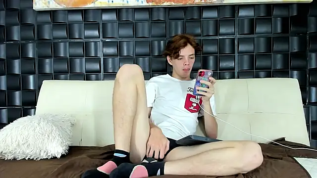 daniel hot03 online show from 03-21-25, 09:45