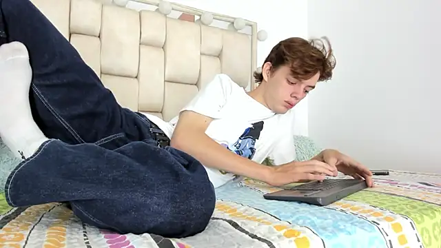 daniel hot03 online show from 11-01-25, 01:35