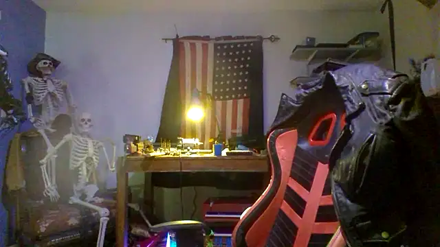 Woodywoodsup1 online show from 11-08-25, 05:51