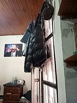 Snapshot of Peterking11 chatting on 12-02-25, 08:26 Peterking11 online show from 12-02-25, 08:26