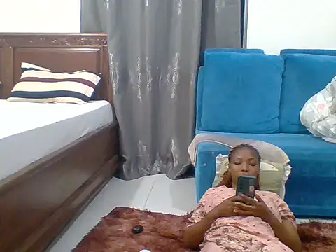 Snapshot of sexy__candyy chatting on 09-22-25, 05:37 sexy candyy online show from 09-22-25, 05:37