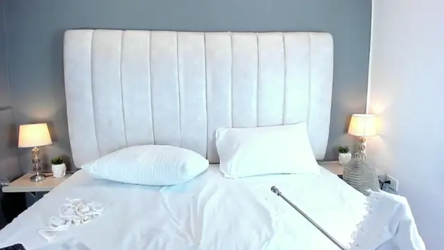 Snapshot of Ashleyy23x chatting on 01-28-25, 07:42 Ashleyy23x online show from 01-28-25, 07:42