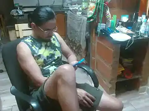 Dr Pocholate84 online show from 01-08-25, 05:27