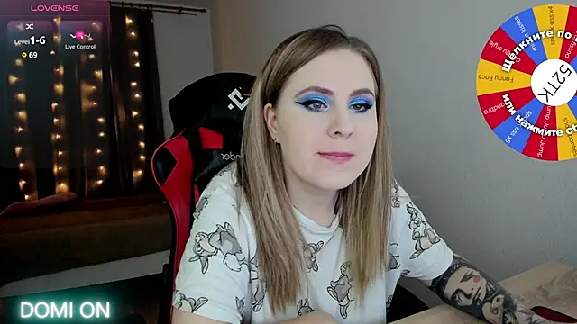 Snapshot of Olivia_Munk chatting on 01-25-25, 03:40 Olivia Munk online show from 01-25-25, 03:40