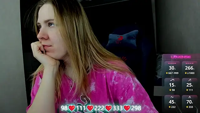 Olivia Munk online show from 03-14-26, 03:45