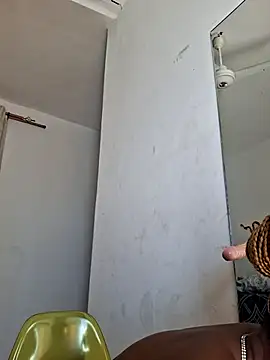 Kamdollie online show from 10-12-25, 06:23