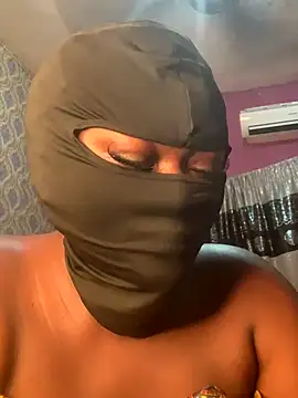 Snapshot of sweet1111 chatting on 12-03-24, 02:03 sweet1111 online show from 12-03-24, 02:03