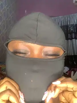 Snapshot of sweet1111 chatting on 12-24-24, 10:49 sweet1111 online show from 12-24-24, 10:49