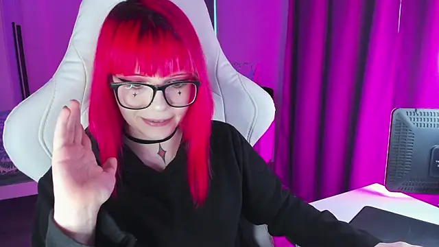 Snapshot of Yumi_Youkai chatting on 12-02-24, 07:25 Yumi Youkai online show from 12-02-24, 07:25