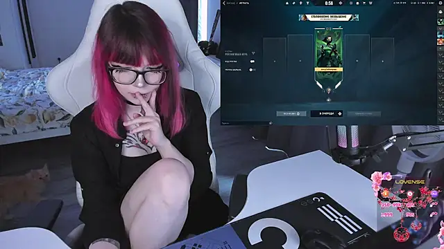 Yumi Youkai online show from 06-18-26, 08:25