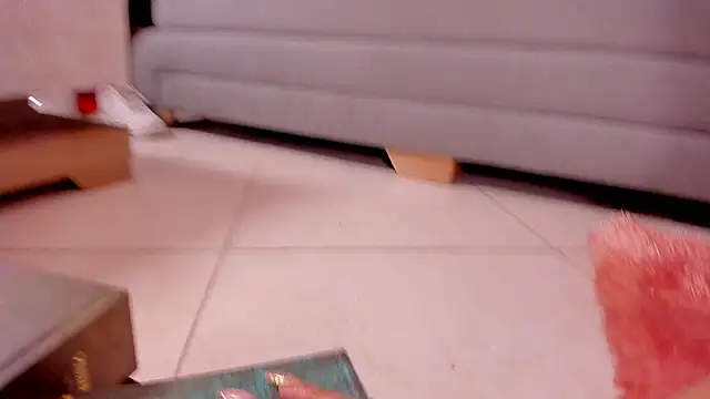 DAHLIA BROWNIE online show from 01-05-25, 08:22