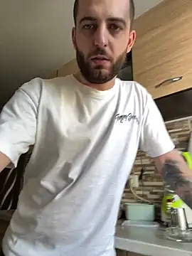 ElChapoGuzman95 online show from 02-19-25, 10:01