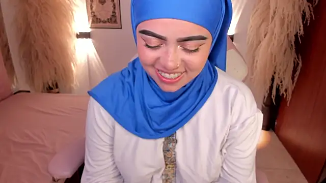 shayla 18 online show from 12-23-24, 09:18