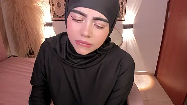 shayla 18 online show from 01-28-25, 07:42