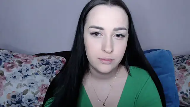 Snapshot of vitalina_freedom chatting on 01-14-25, 12:56 vitalina freedom online show from 01-14-25, 12:56