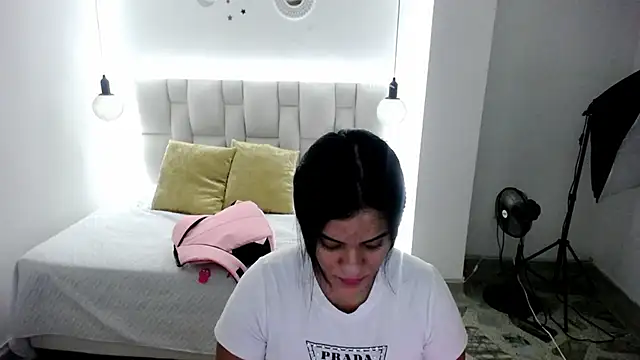 tiffany  pink online show from 03-02-25, 05:58