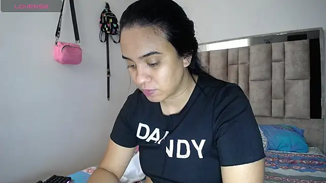 tiffany  pink online show from 04-16-26, 07:58