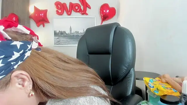 Cheryl JONES online show from 02-26-26, 06:01