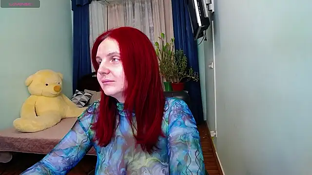 Snapshot of NikaLee chatting on 01-17-25, 08:13 NikaLee online show from 01-17-25, 08:13