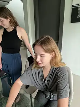 Nura n Sarah online show from 02-12-25, 05:15