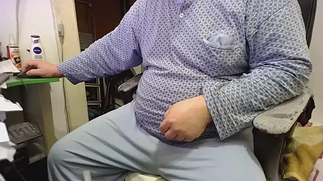 Snapshot of tipko123 chatting on 11-14-25, 07:01 tipko123 online show from 11-14-25, 07:01